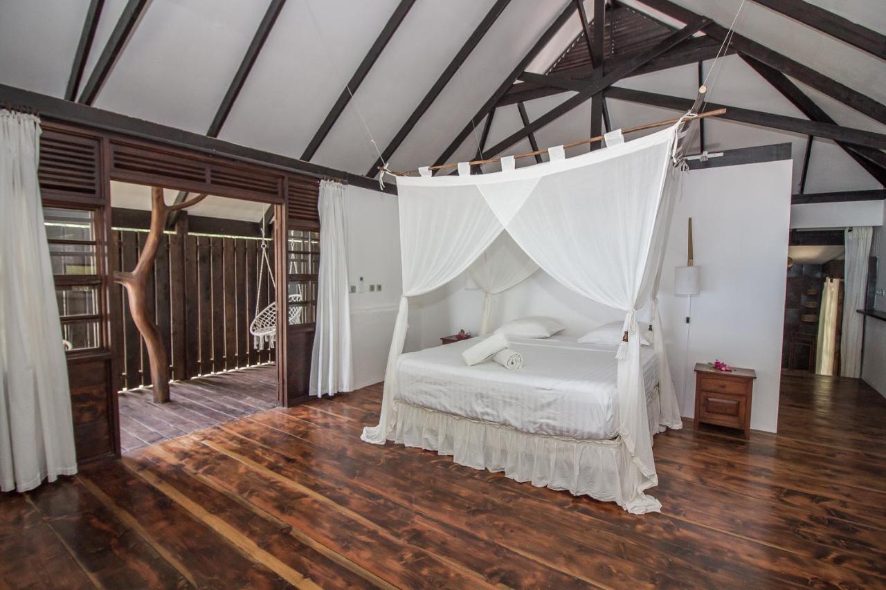 Le Coconut Lodge Avatoru 外观 照片
