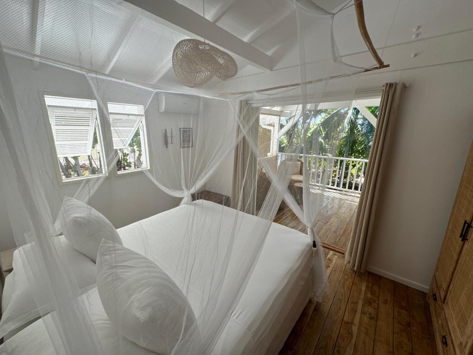 Le Coconut Lodge Avatoru 外观 照片