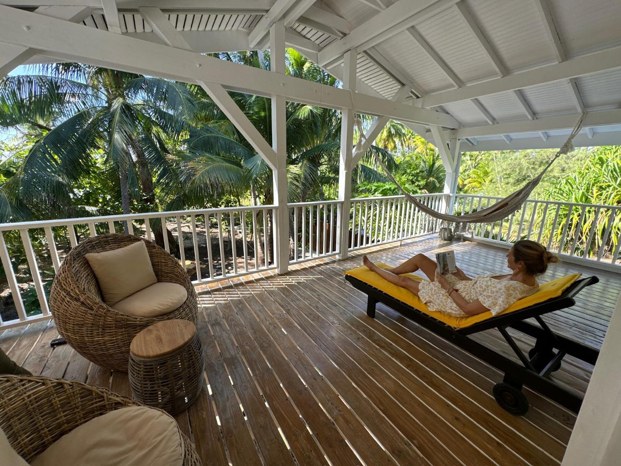 Le Coconut Lodge Avatoru 外观 照片