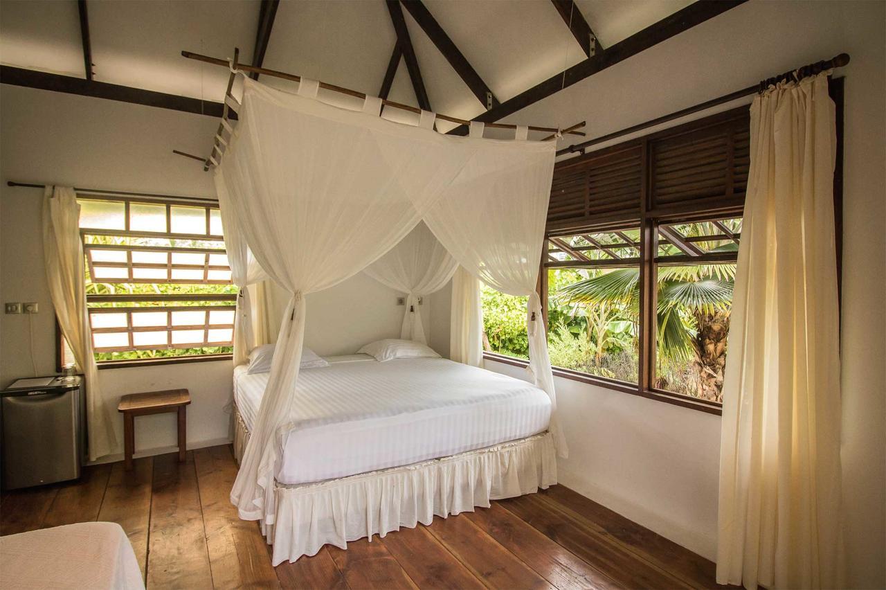 Le Coconut Lodge Avatoru 外观 照片